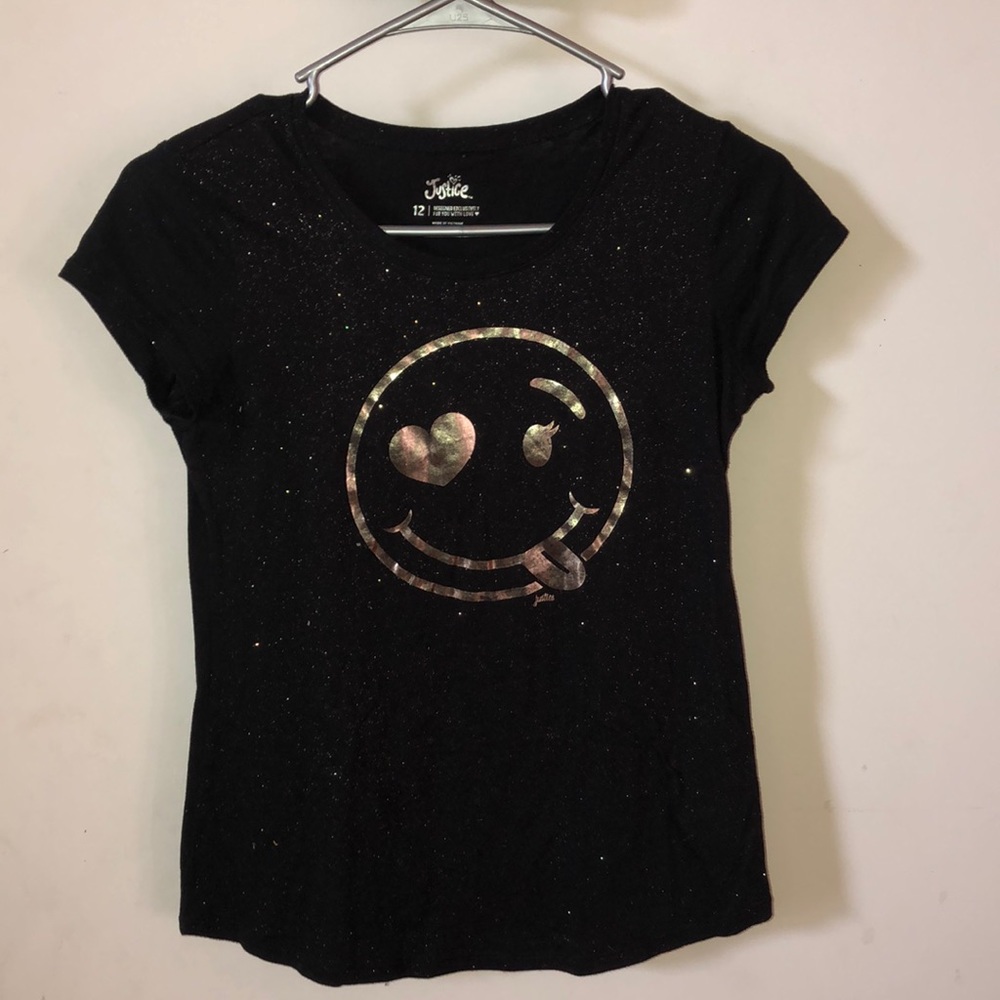 Black T-shirt